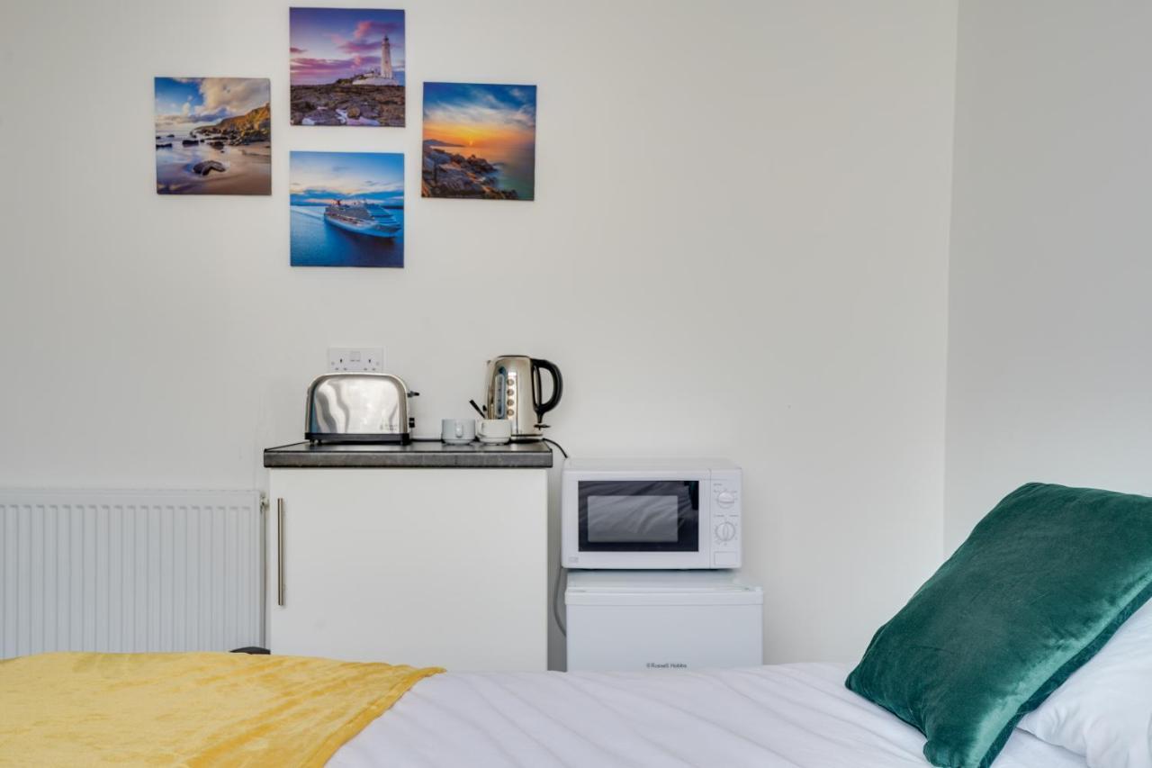 Homesly Guest Rooms, Comfortable En-Suite Guest Rooms With Free Parking And Self Check-In 버윅어폰트위드 외부 사진