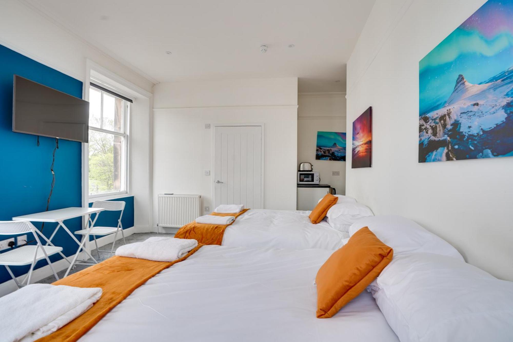 Homesly Guest Rooms, Comfortable En-Suite Guest Rooms With Free Parking And Self Check-In 버윅어폰트위드 외부 사진